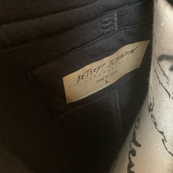 Betsy Johnson Grey performance vest Large - Picture 6 of 6